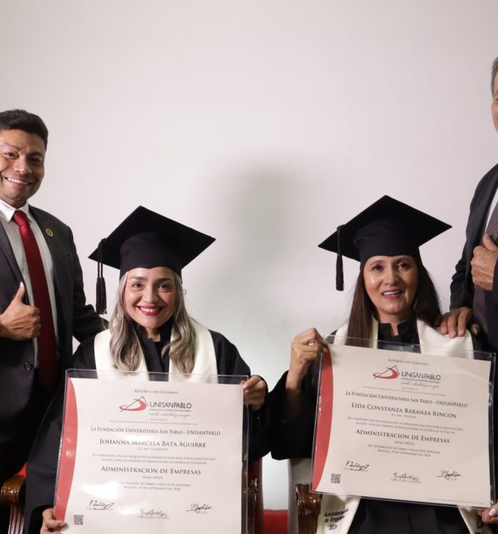 Un hito que abre camino: UNISANPABLO gradúa a sus primeras Administradoras de Empresas